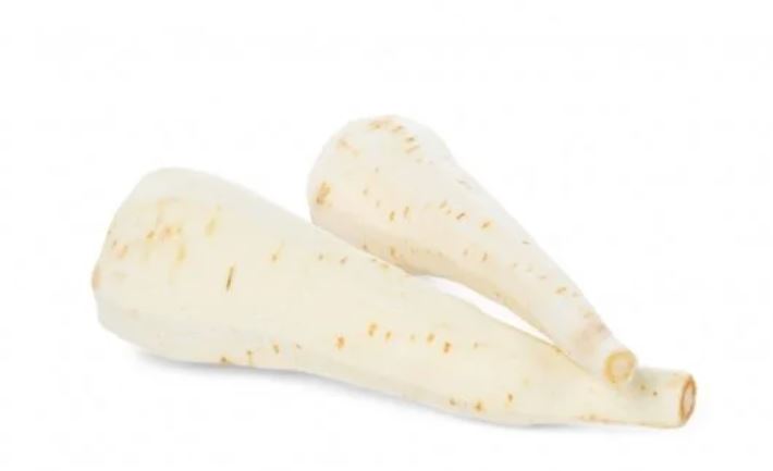 Tisztított gyökér egész /kg KÉZI FR