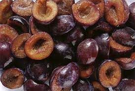 Szilva felezett 2,5 kg mirelit