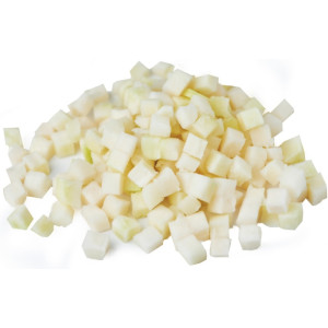 Tisztított karalábé kocka /kg KÉZI FR