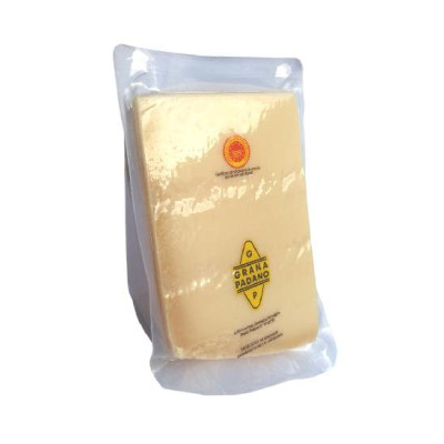 Parmezán /kg GRANA PADANO Parmezán /kg GRANA PADANO