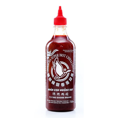 Sriracha chili szósz csípős piros 740 ml